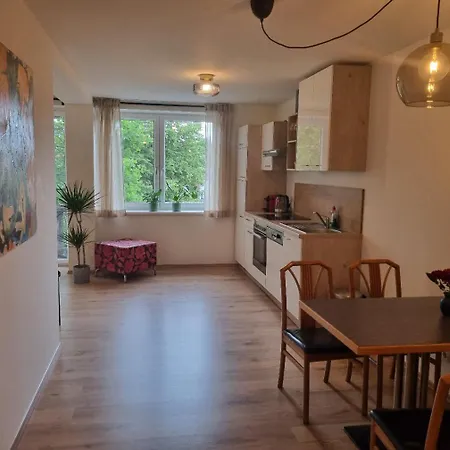 Lindengut 10 *